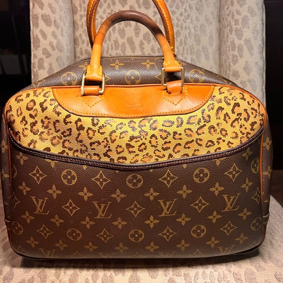 Authentic Louis Vuitton Monogram Deauville Hand Bag M47270 LV leopard - Picture 1 of 13